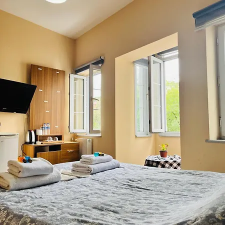 Kuzgun House 3*